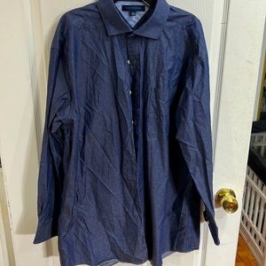 tommy hilfiger blue and red button down slim fit size: 16 1/2 32/33